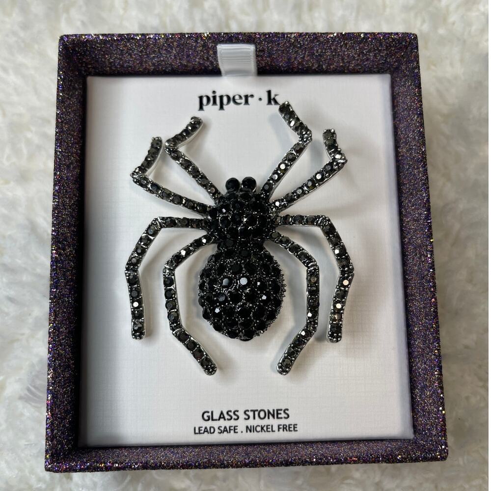 Piper K Creep It Real Black Crystal Bling Spider Brooch Pin NEW